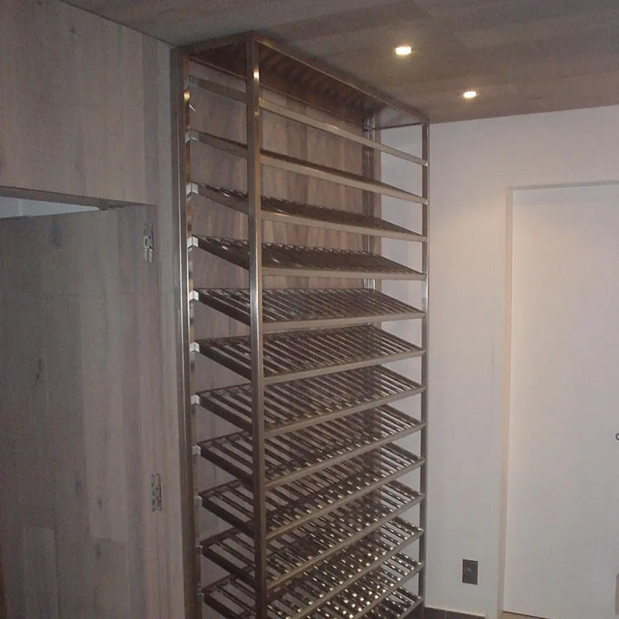 Fabricación y Montaje de Botellero